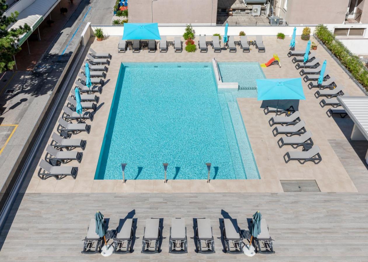 Hotel Golf ***S Бібіоне Екстер'єр фото